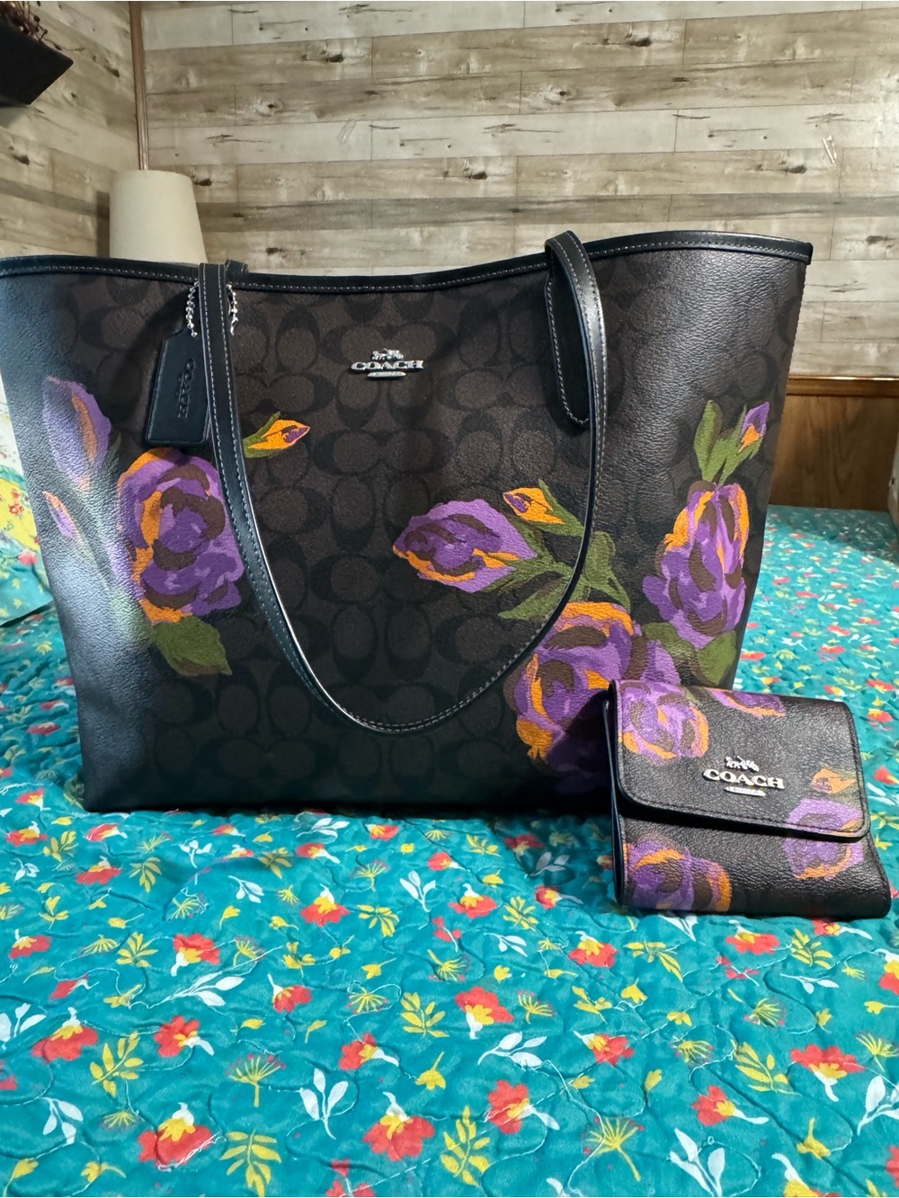 Stunning Coach Signature Canvas Floral Set – City Tote & Matching Wallet